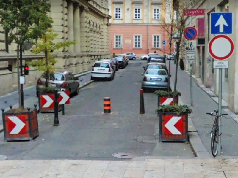 Visszaáll a forgalmi rend a Párizsi utcában Visszaáll a forgalmi rend a Párizsi utcában